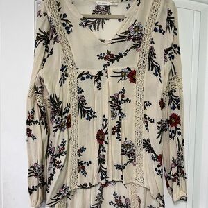 Floral Lace Trim Top - Cream